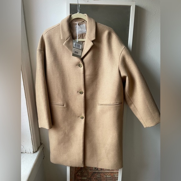 Everlane The Cocoon Coat in Camel - Picture 4 of 7